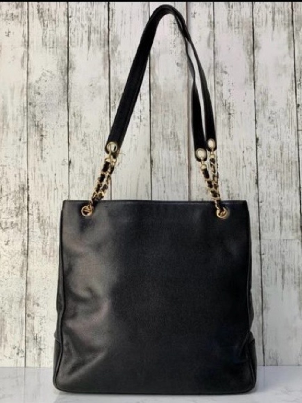 CHANEL Black Leather CC-Embossed Shoulder Bag with Gold Chain Straps - Picture 2 of 16